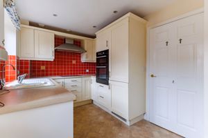 Kitchen- click for photo gallery